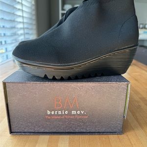 Bernie Mev NWOT booties w/wedge heel